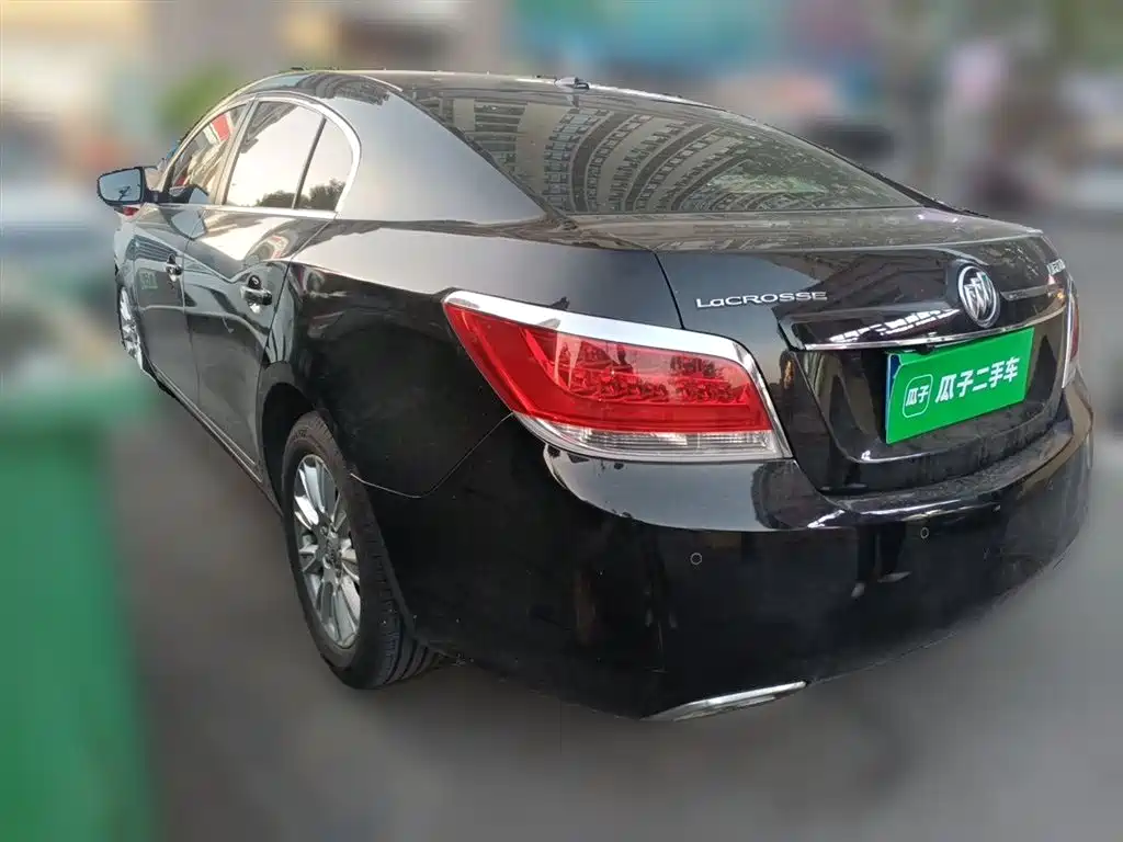 Buick LaCrosse 2011 2.4L SIDI Elegance Edition фото 4