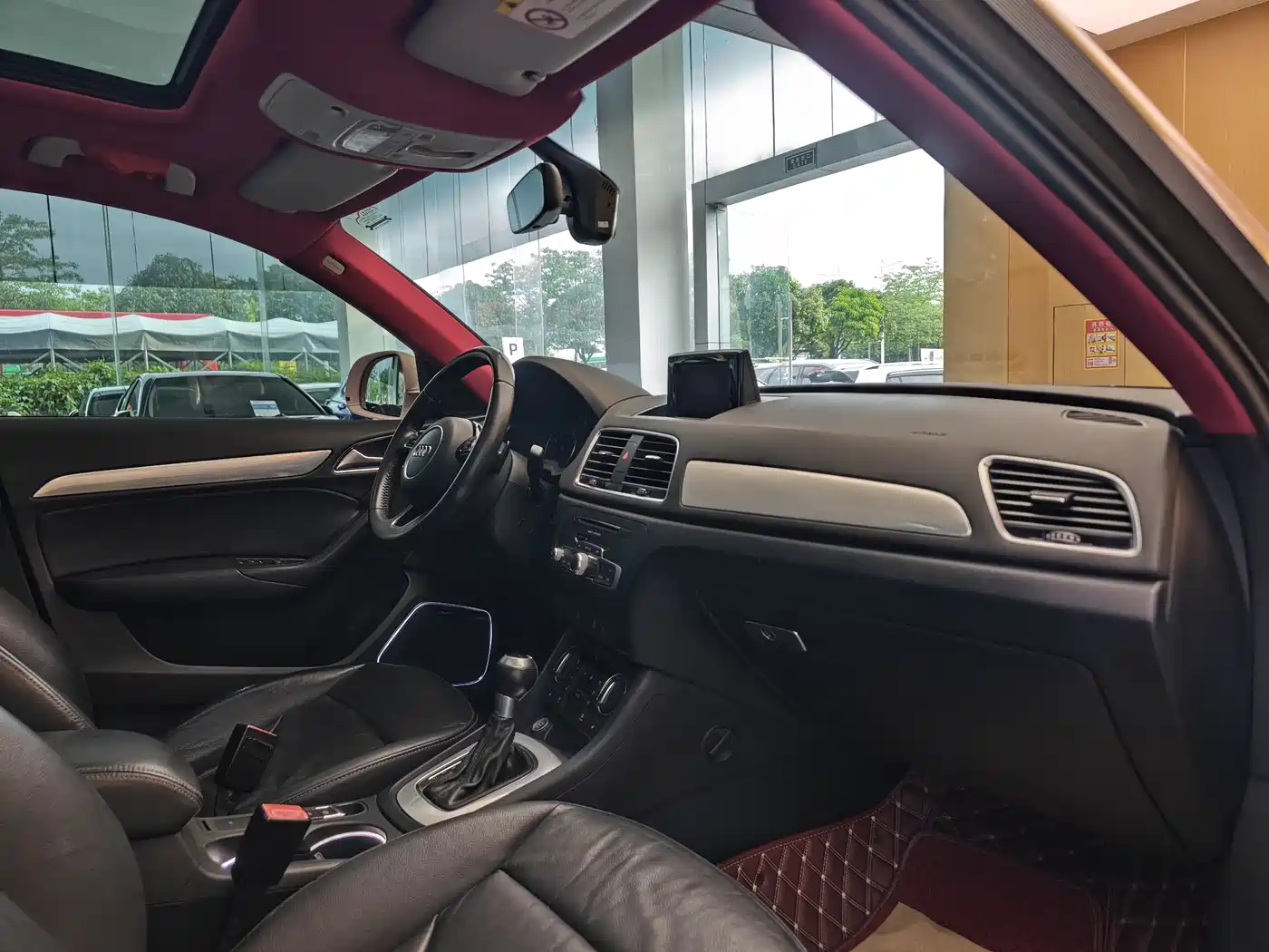 Audi Q3 2018 30th Anniversary Edition 30 TFSI Style фото 33