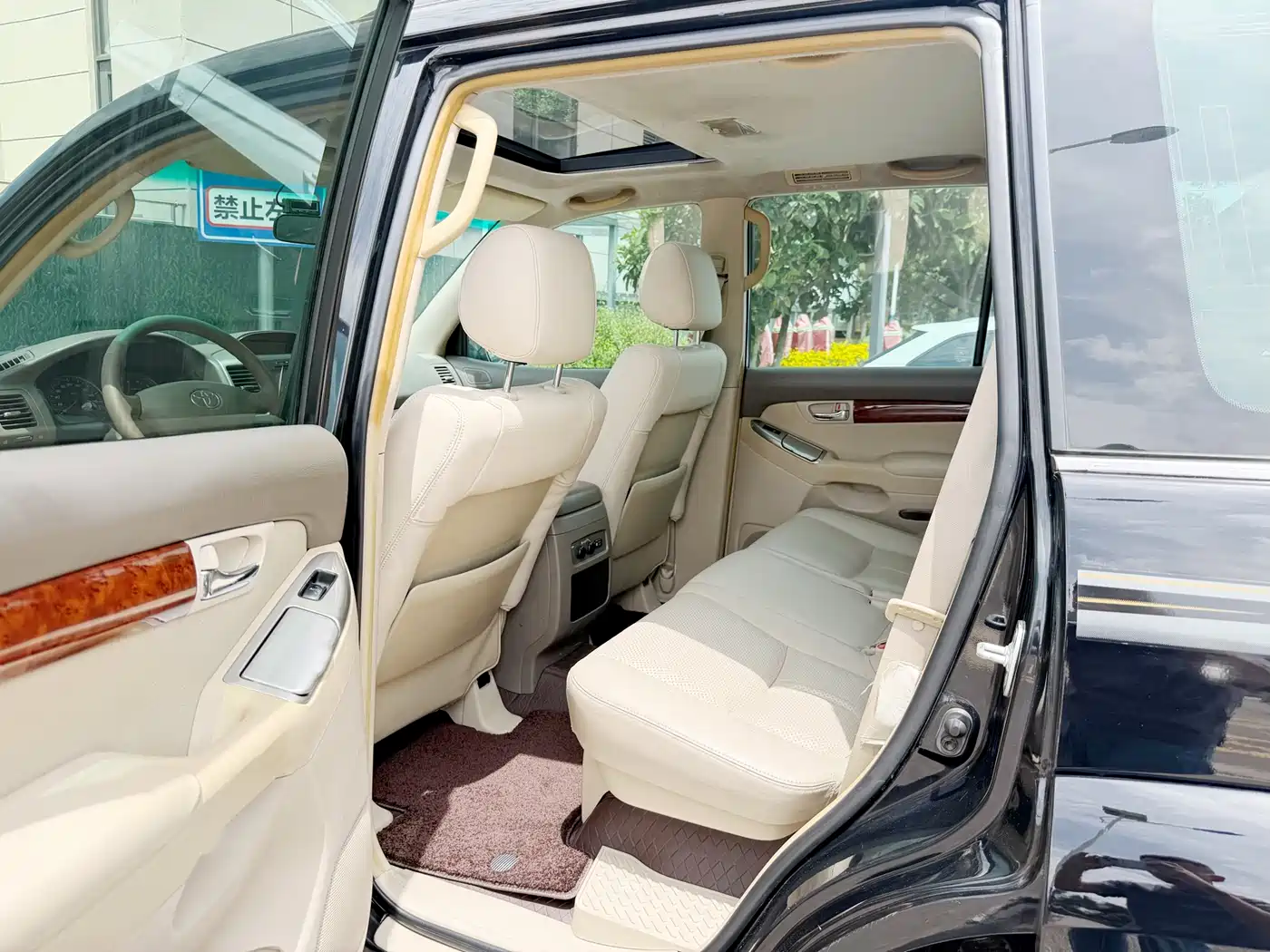 Toyota Prado (Import) 2004 VX 4.0 фото 6