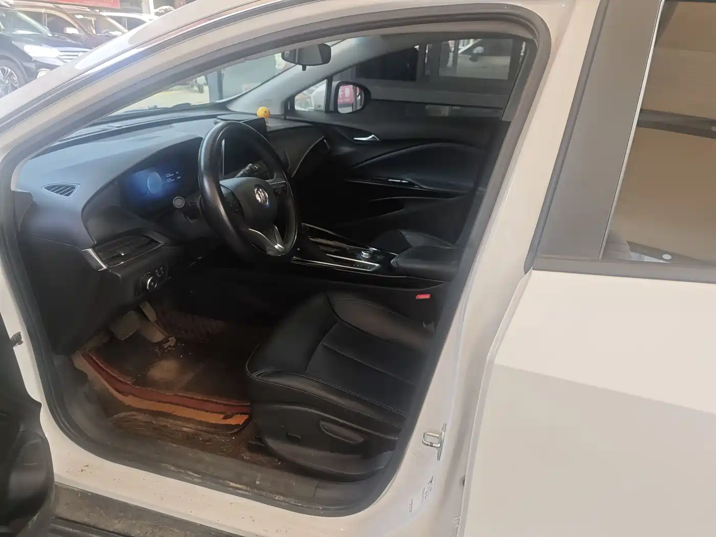 Buick Velite 6 2023 430km Premium Edition фото 4