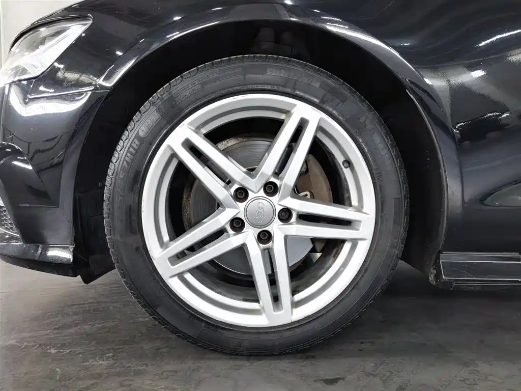 Audi A6L 2018 30th Anniversary 30 FSI Style фото 17