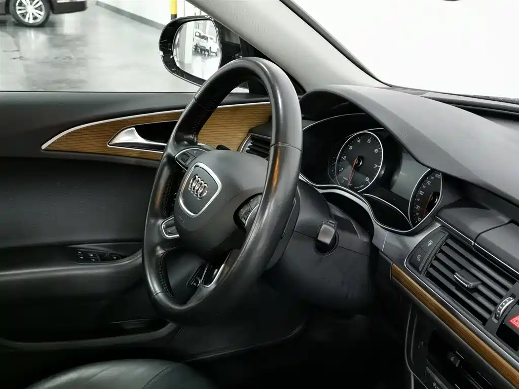 Audi A6L 2018 30th Anniversary 30 FSI Style фото 22
