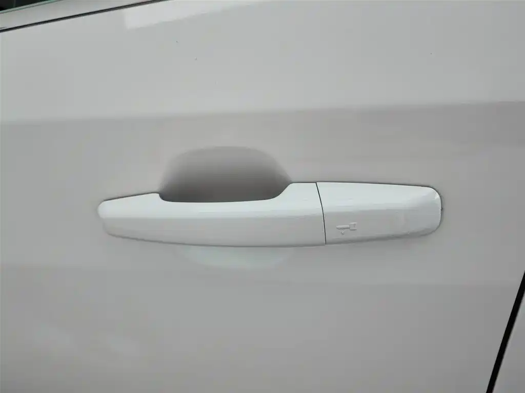 Jaguar E-PACE 2018 P200 China VI фото 18