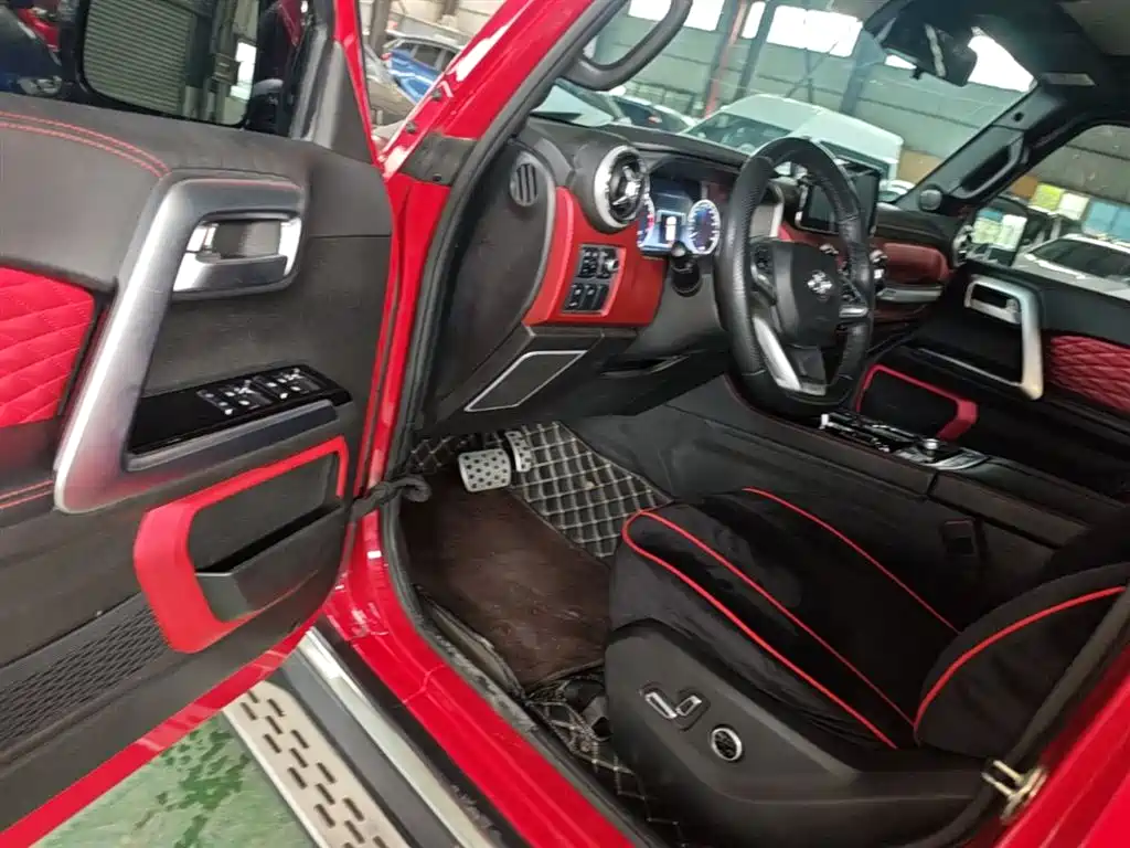 BAIC ORV Beijing Offroad BJ40 2019 Facelift 2.0T Automatic 4WD Urban Hunter Premium China V фото 12