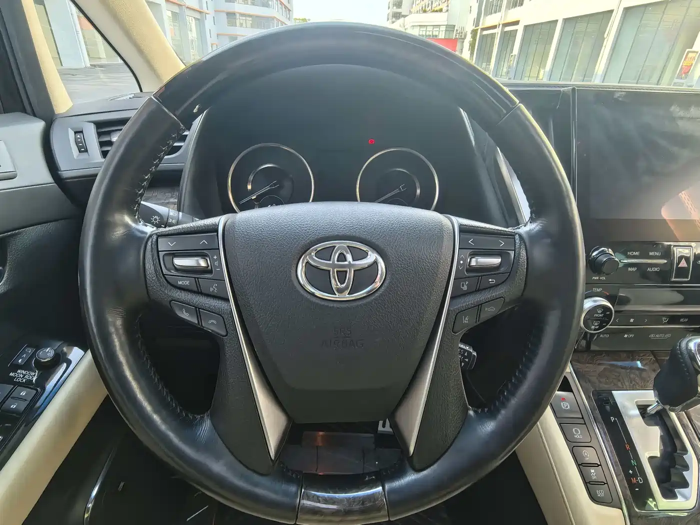 Toyota Alphard 2018 3.5L Premium фото 11