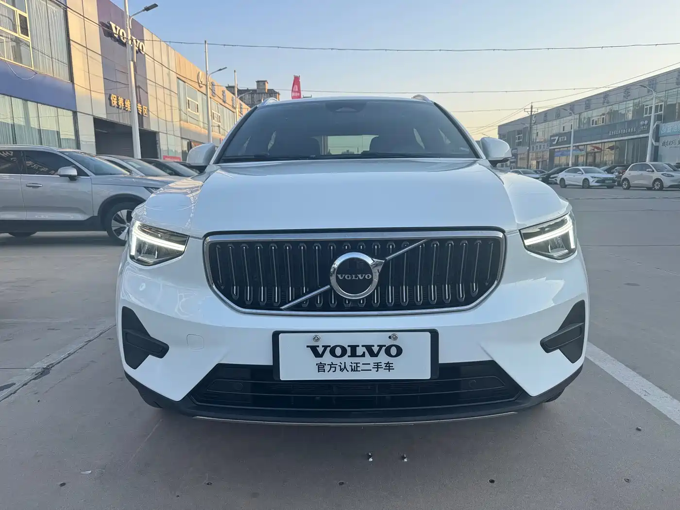 Volvo XC40 2024 2024 B3 Smart Elite Luxury Edition