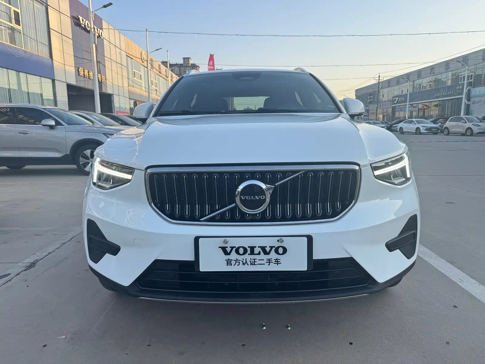 صورة 2 - Volvo XC40