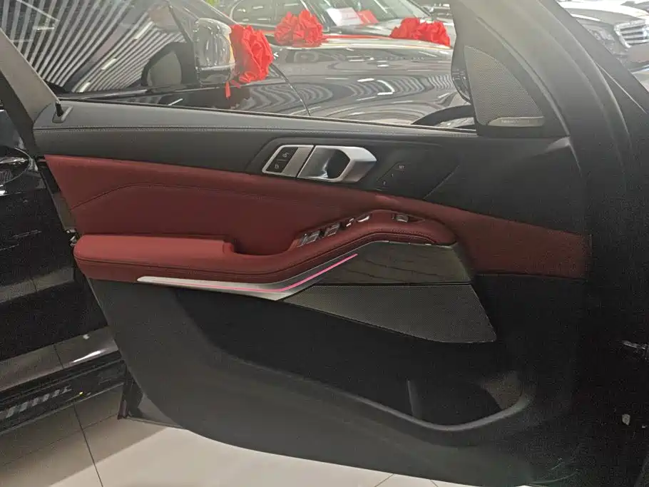 Фото 7 - BMW X5
