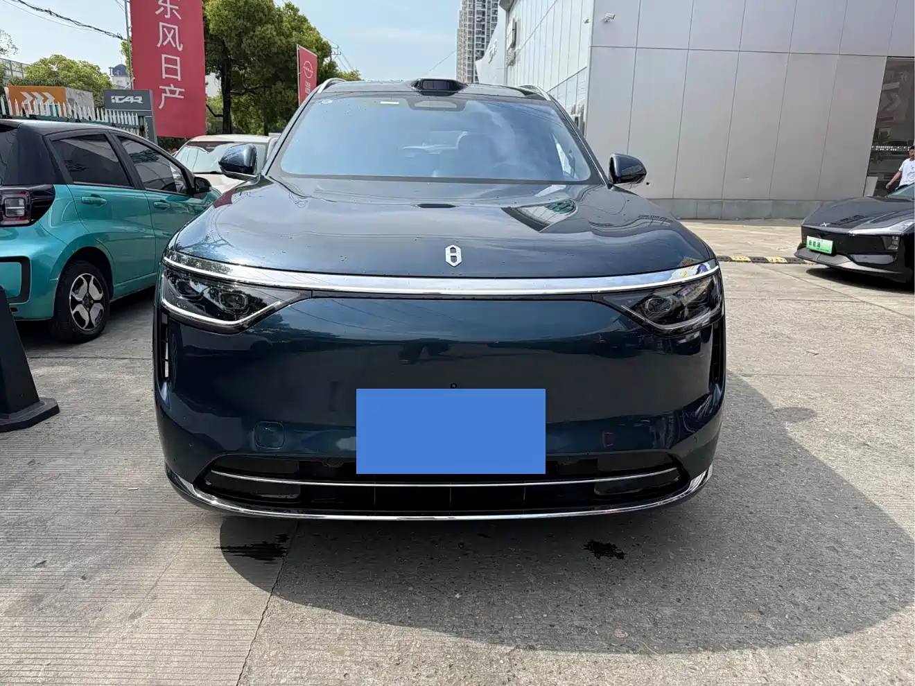 AITO Wenjie AITO M8 2025 Model Extended Range Ultra Edition 53.4kWh 5-Seater фото 2