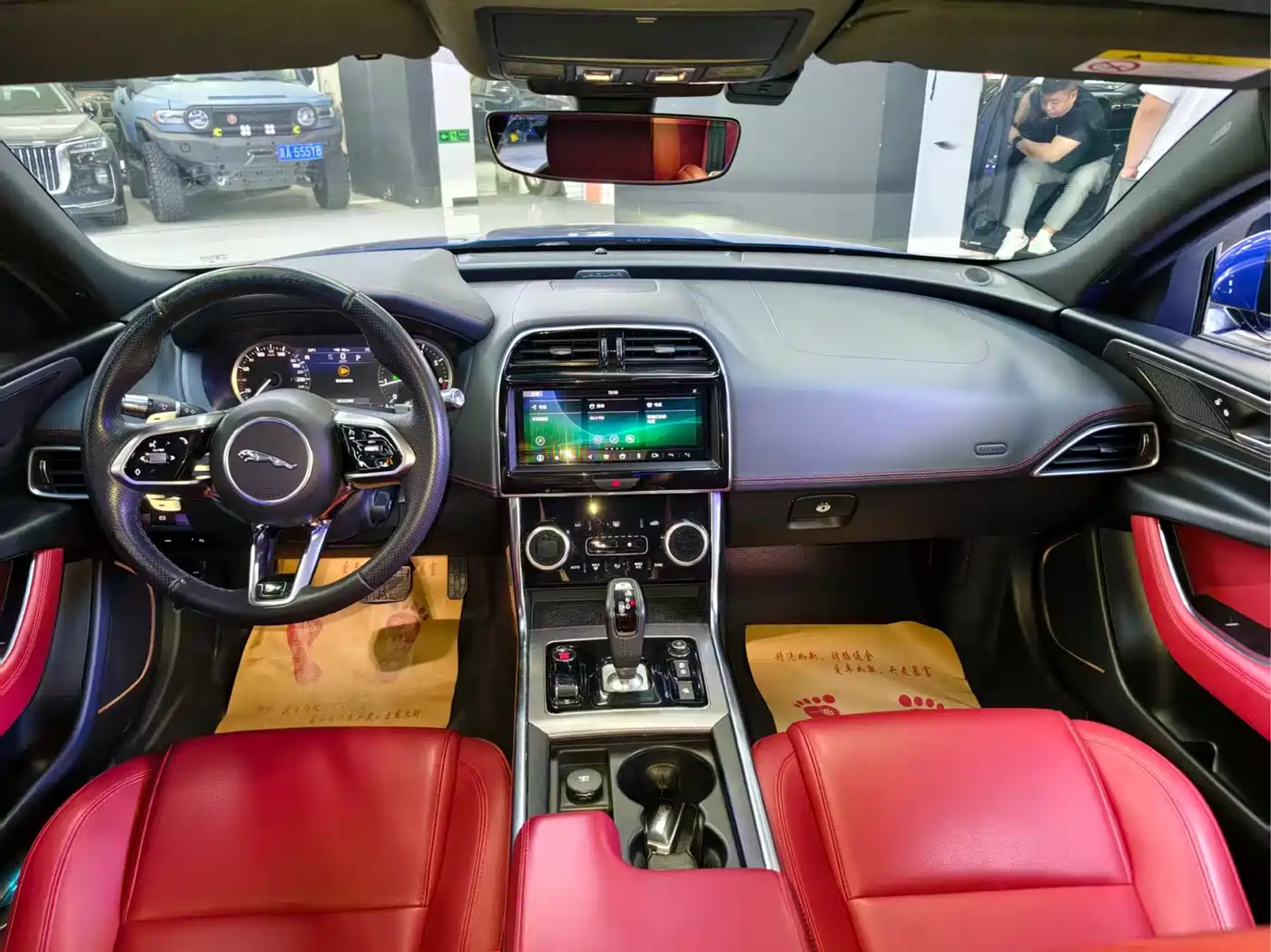 JAGUAR XEL
