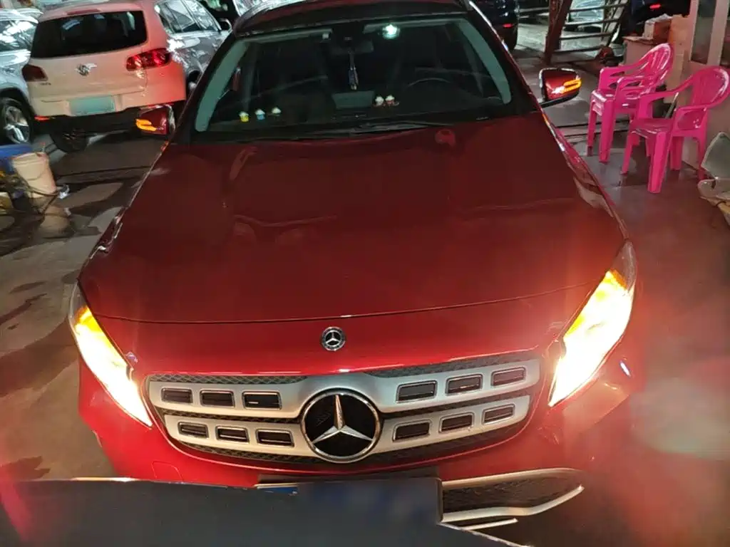 Mercedes-Benz GLA 2017 GLA 200 Dynamic фото 3