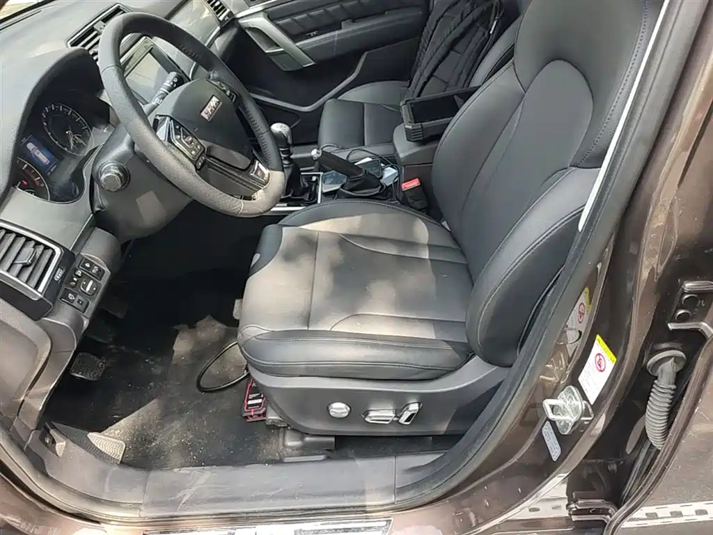 Haval H2 2014 1.5T Manual 2WD Premium Edition фото 15