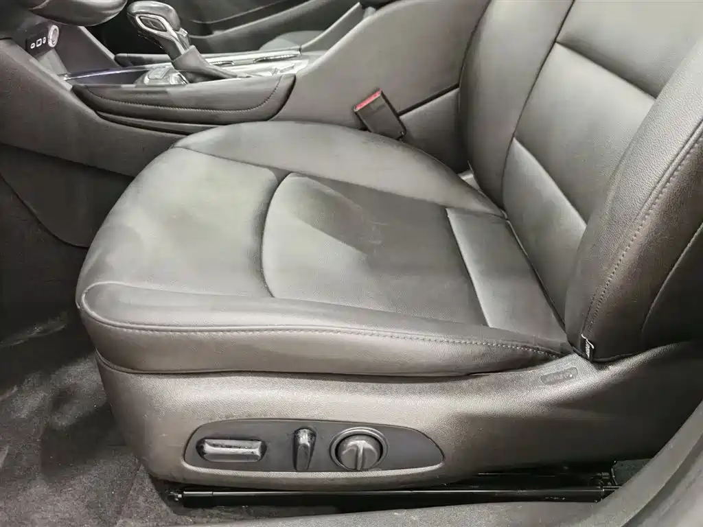 CHEVROLET MAI RUIBAO XL