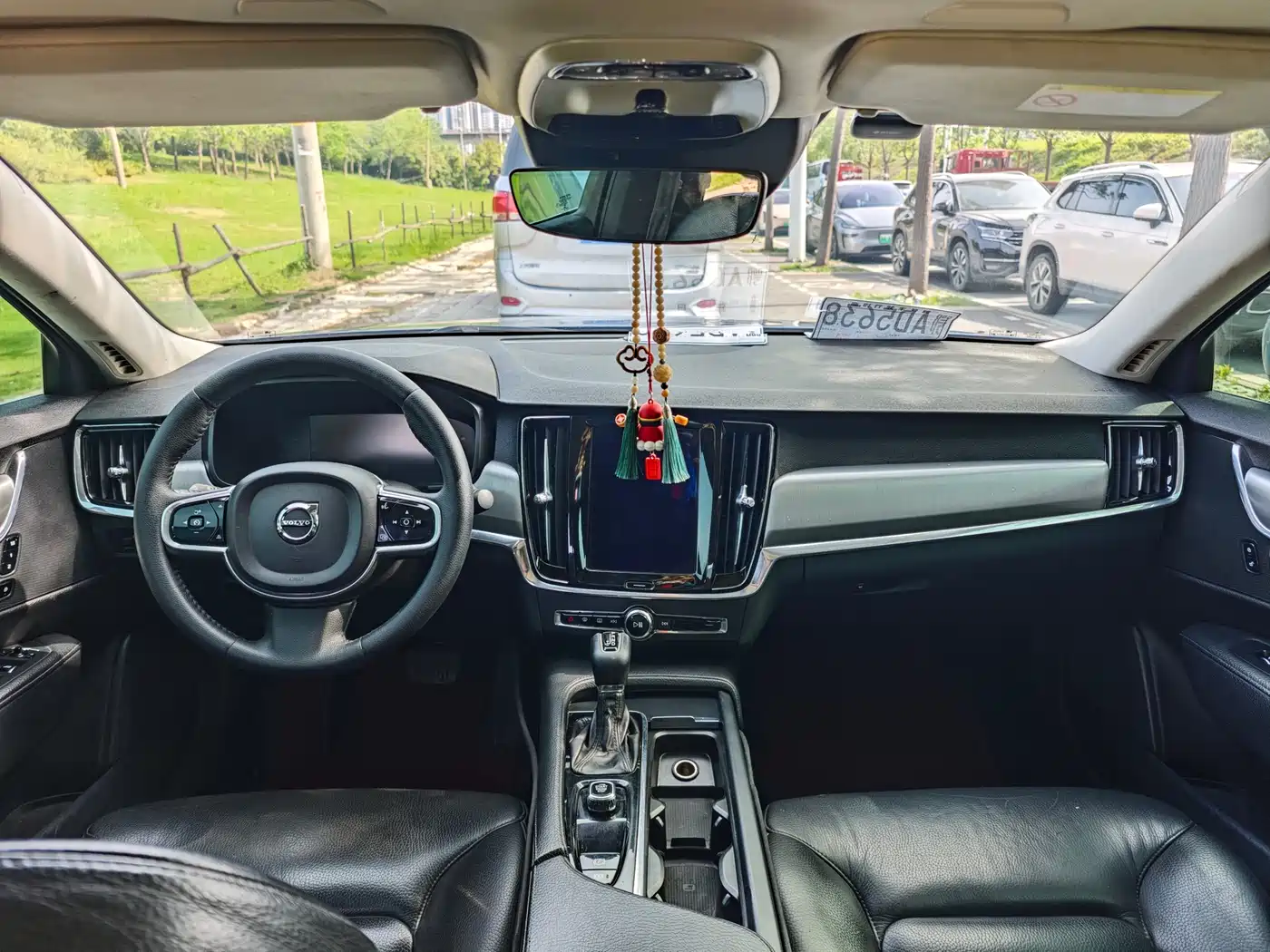 Volvo S90 2018 T4 Momentum Edition фото 4