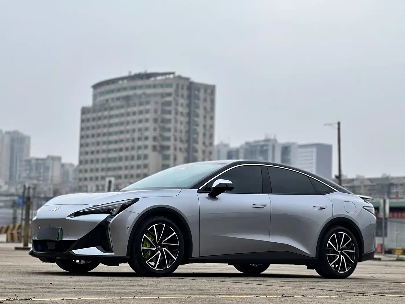 ARCFOX EXTREME FOX POLAR FOX ALPHA S5