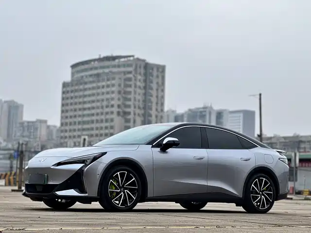 ARCFOX EXTREME FOX POLAR FOX ALPHA S5