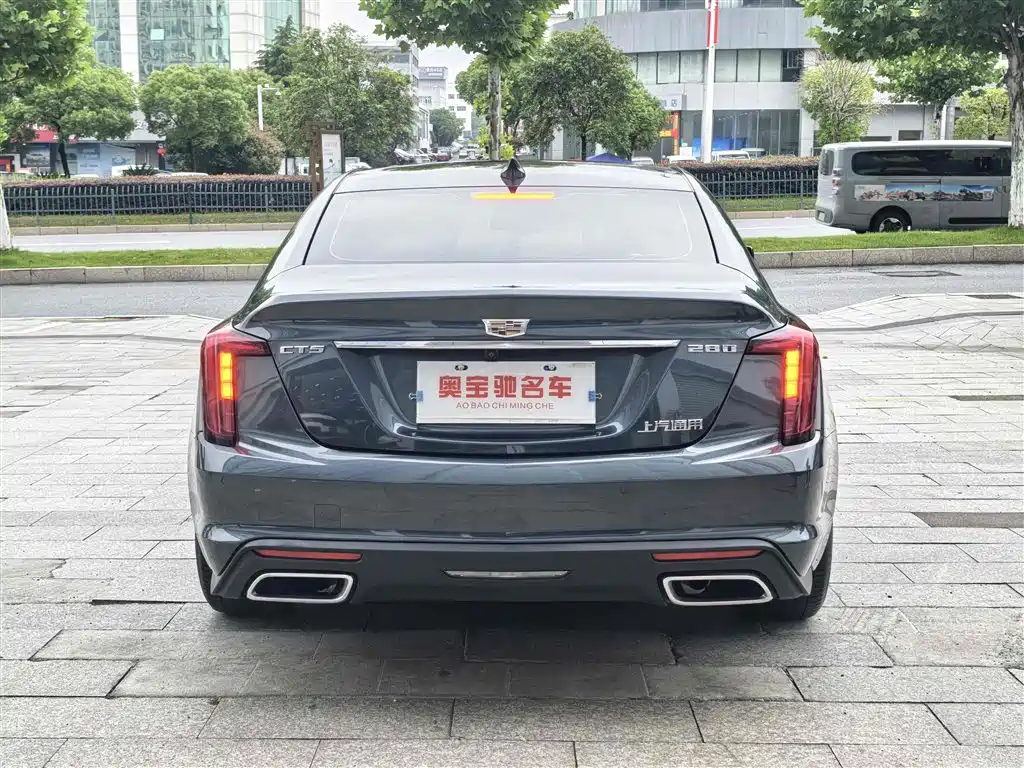 CADILLAC CT5