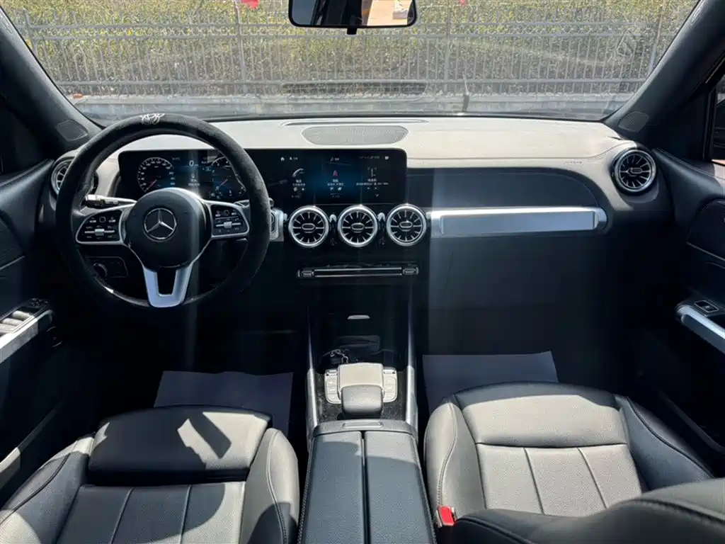 Mercedes-Benz GLB 2022 GLB 220 4MATIC фото 9
