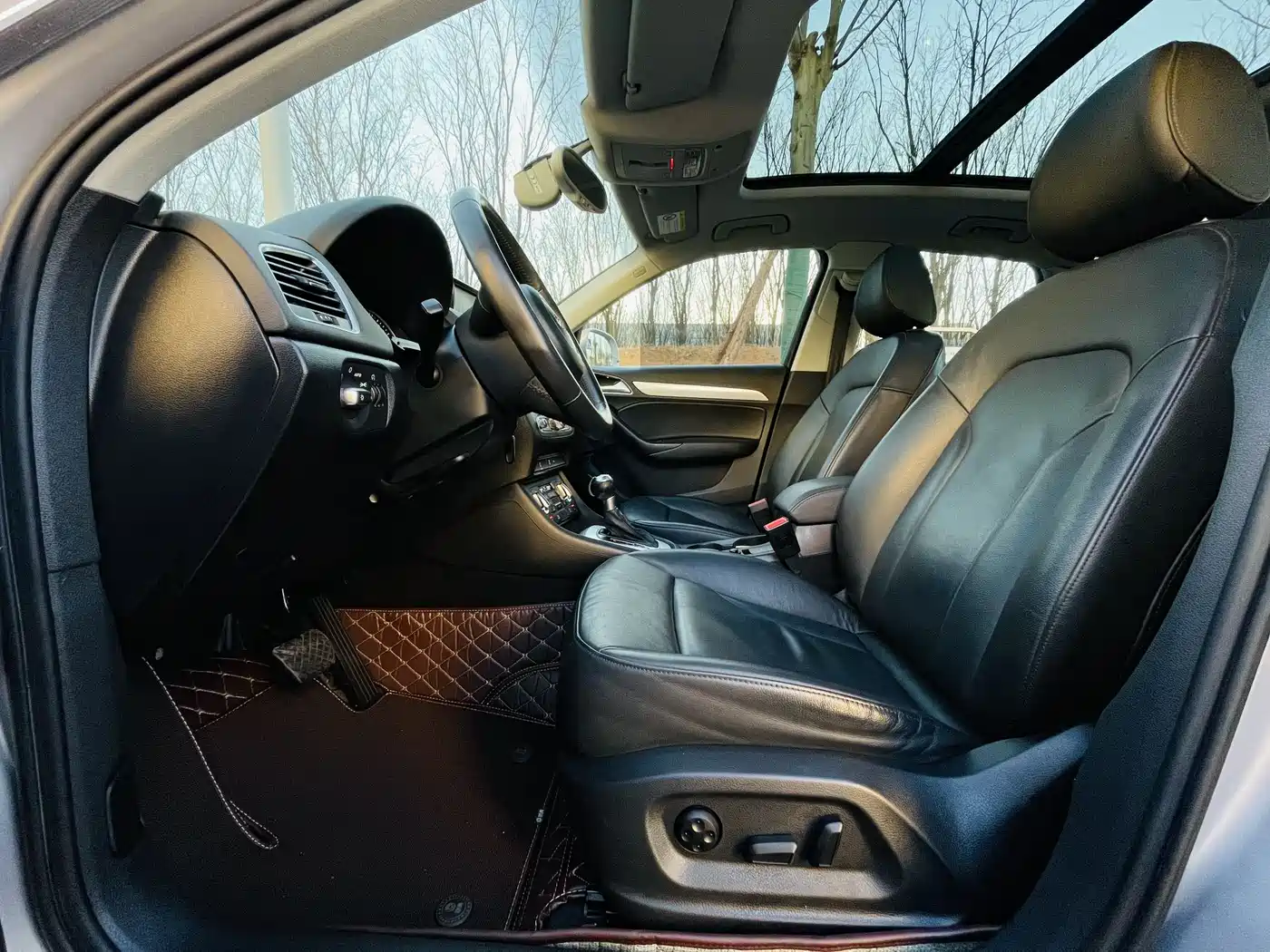 Audi Q3 2015 35 TFSI Comfort фото 5