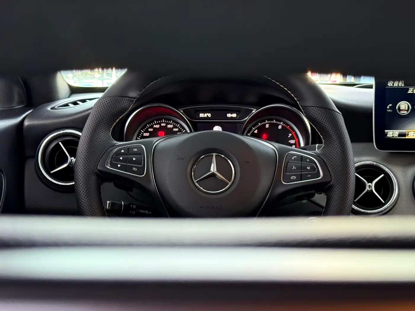 Mercedes-Benz CLA (Import) 2018 CLA 200 Fashion Edition фото 7