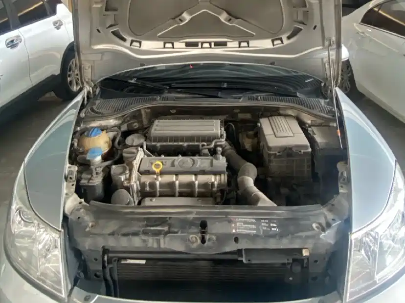 Škoda Octavia 2013 1.6L Automatic Prestige Edition фото 13