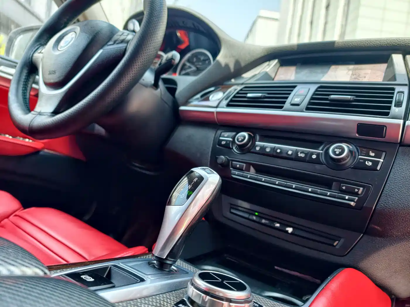 BMW X6 2011 xDrive35i фото 14
