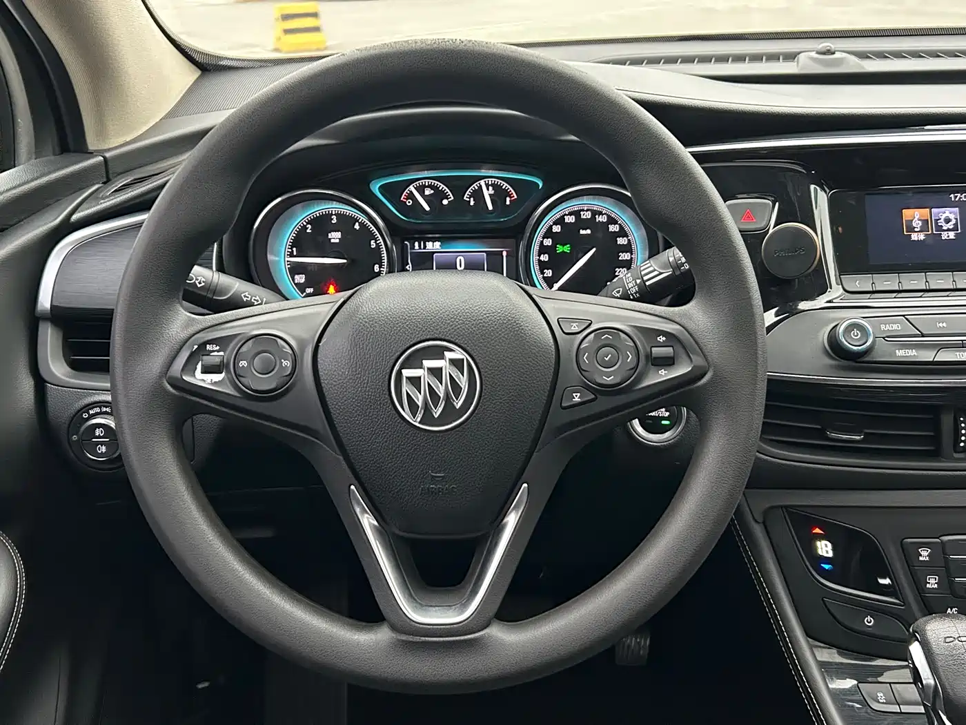 Buick Envision Plus 2017 20T FWD Premium фото 14