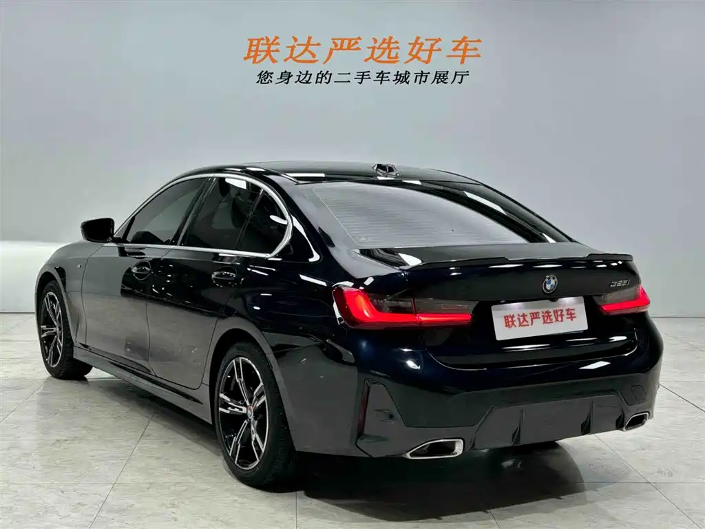 BMW 3 Series 2023 320i M Sport Package фото 24
