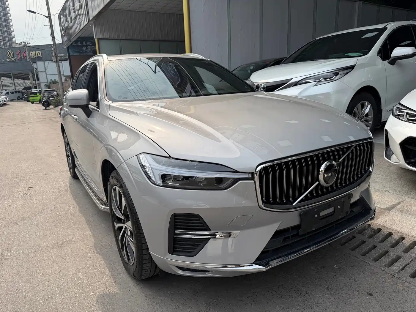 VOLVO XC60