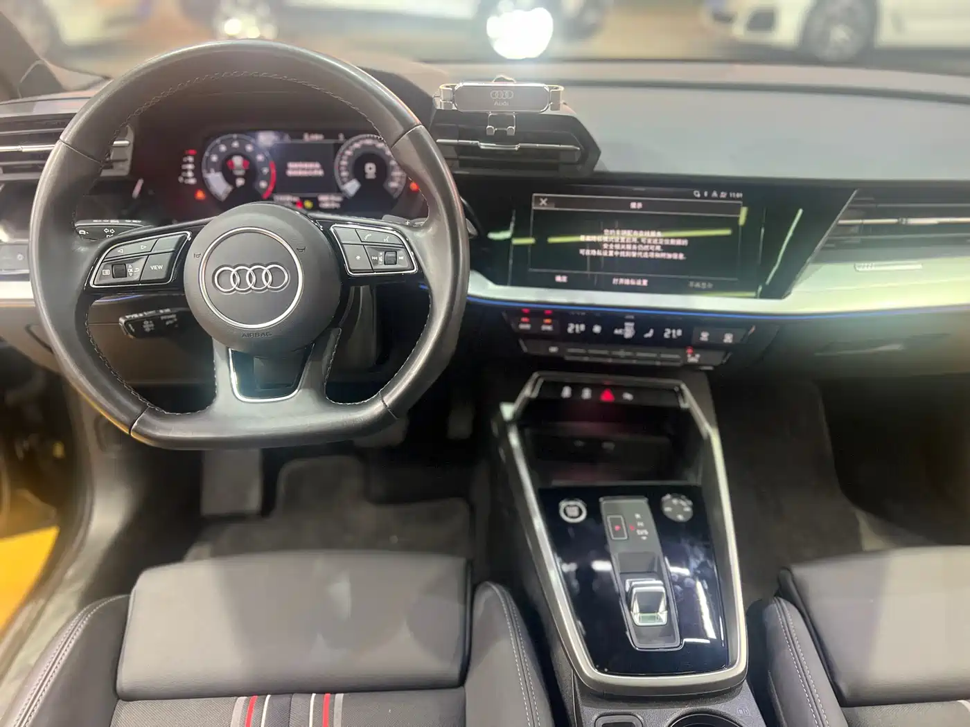 Audi A3 2023 A3L Limousine 35 TFSI Fashion Sport фото 13