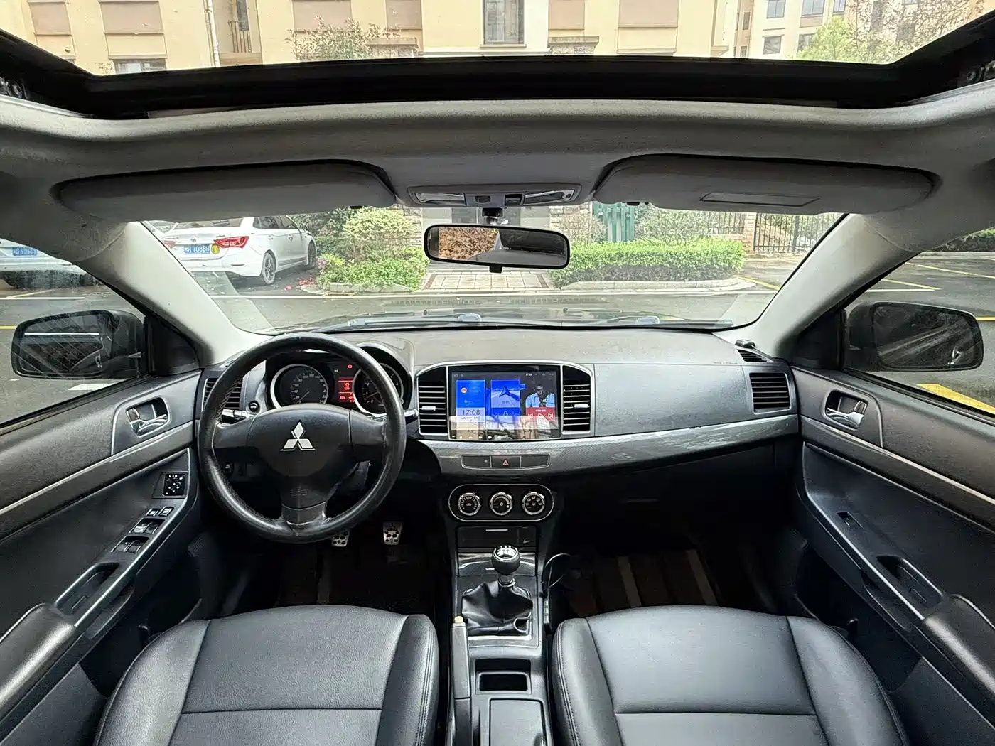 Mitsubishi Lancer EX 2012 Zhishang 1.8L Manual Luxury фото 8