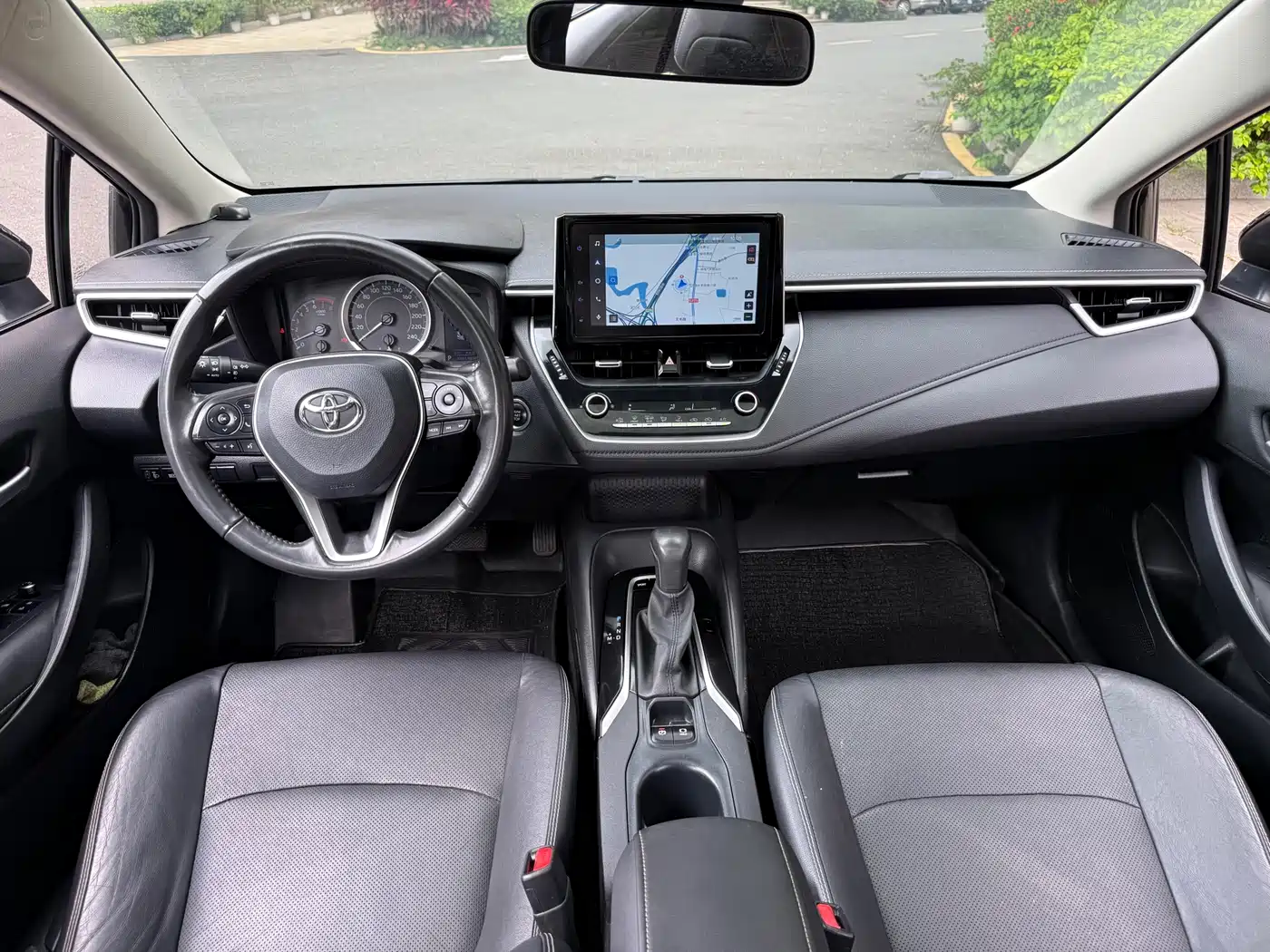Toyota Corolla 2021 1.2T S-CVT Sport Edition фото 12