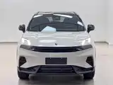 Photo 2 - Lynk & Co 06
