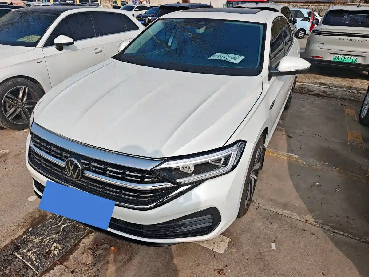 Volkswagen Sagitar 2025 300TSI DSG Excellence Edition