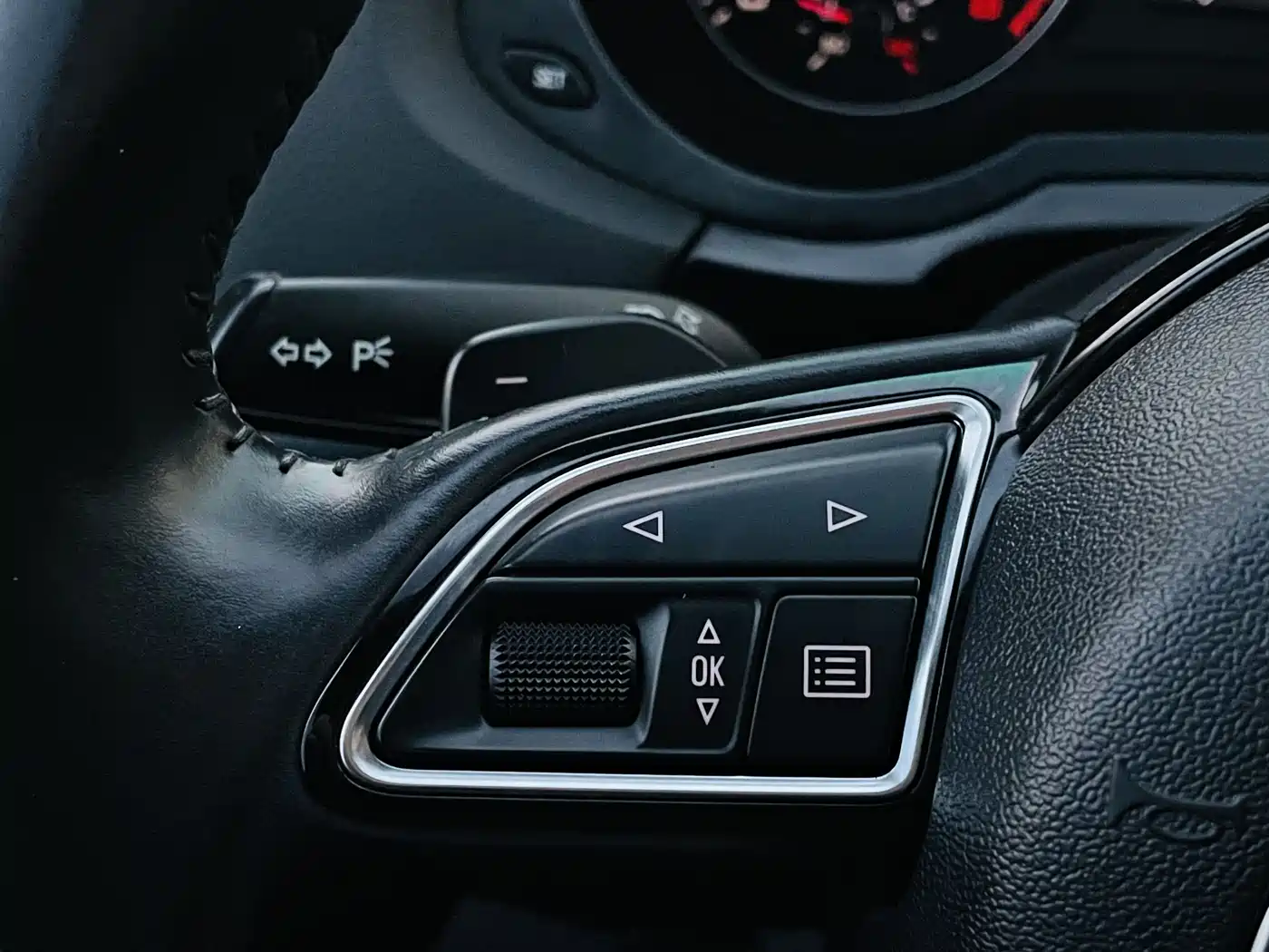 Audi Q3 2013 35 TFSI quattro Technology фото 12