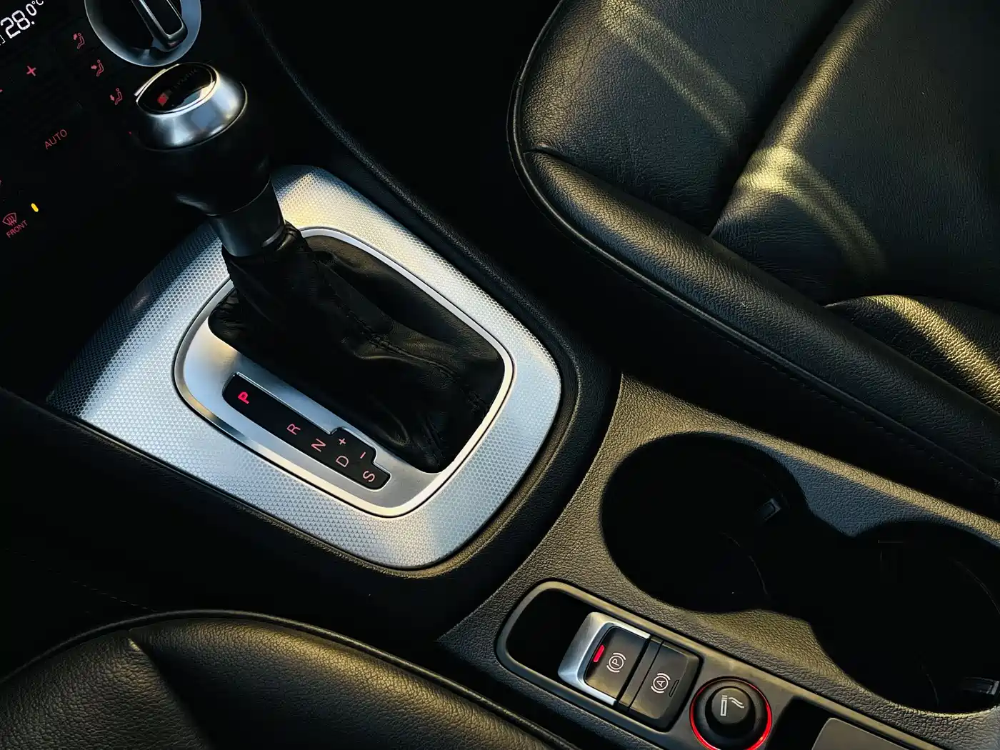 Audi Q3 2015 35 TFSI Comfort фото 9