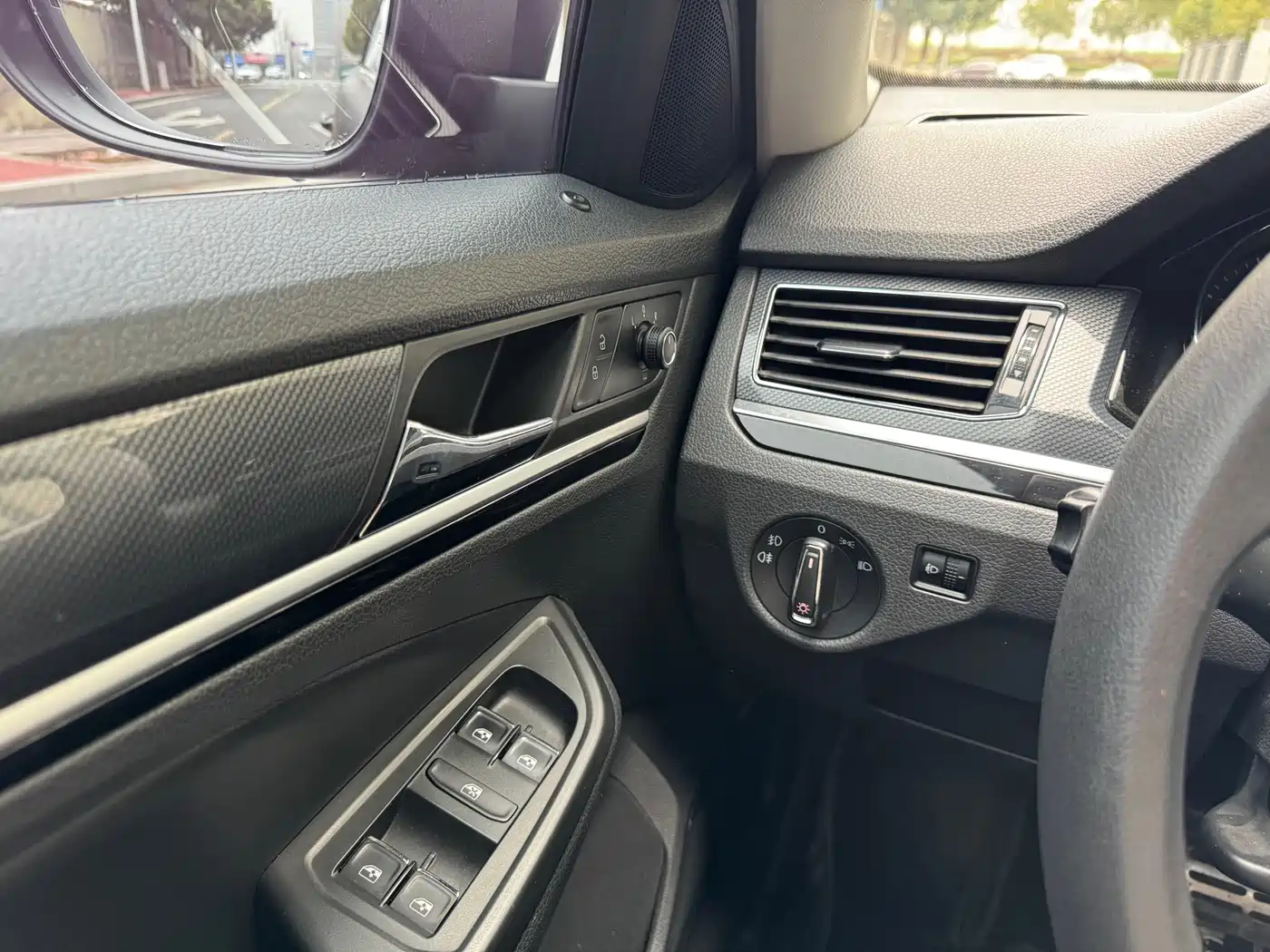 Volkswagen C-TREK 2017 1.6L Automatic Comfort фото 11