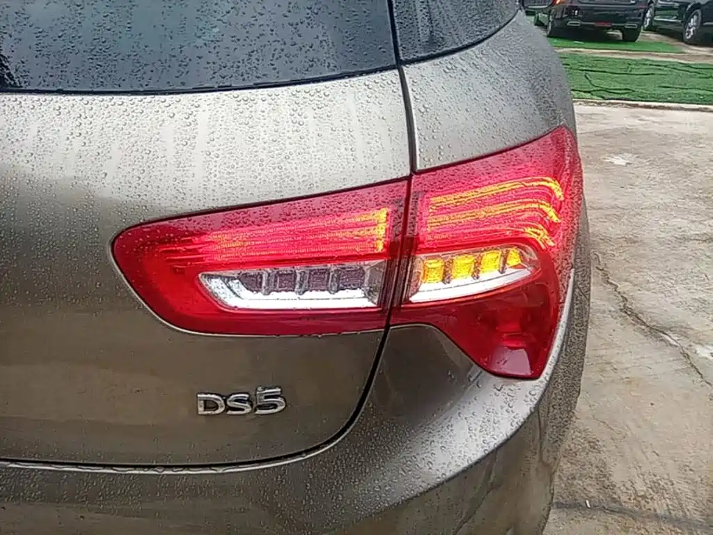DS 5 2017 2015 1.8T Luxury THP200
