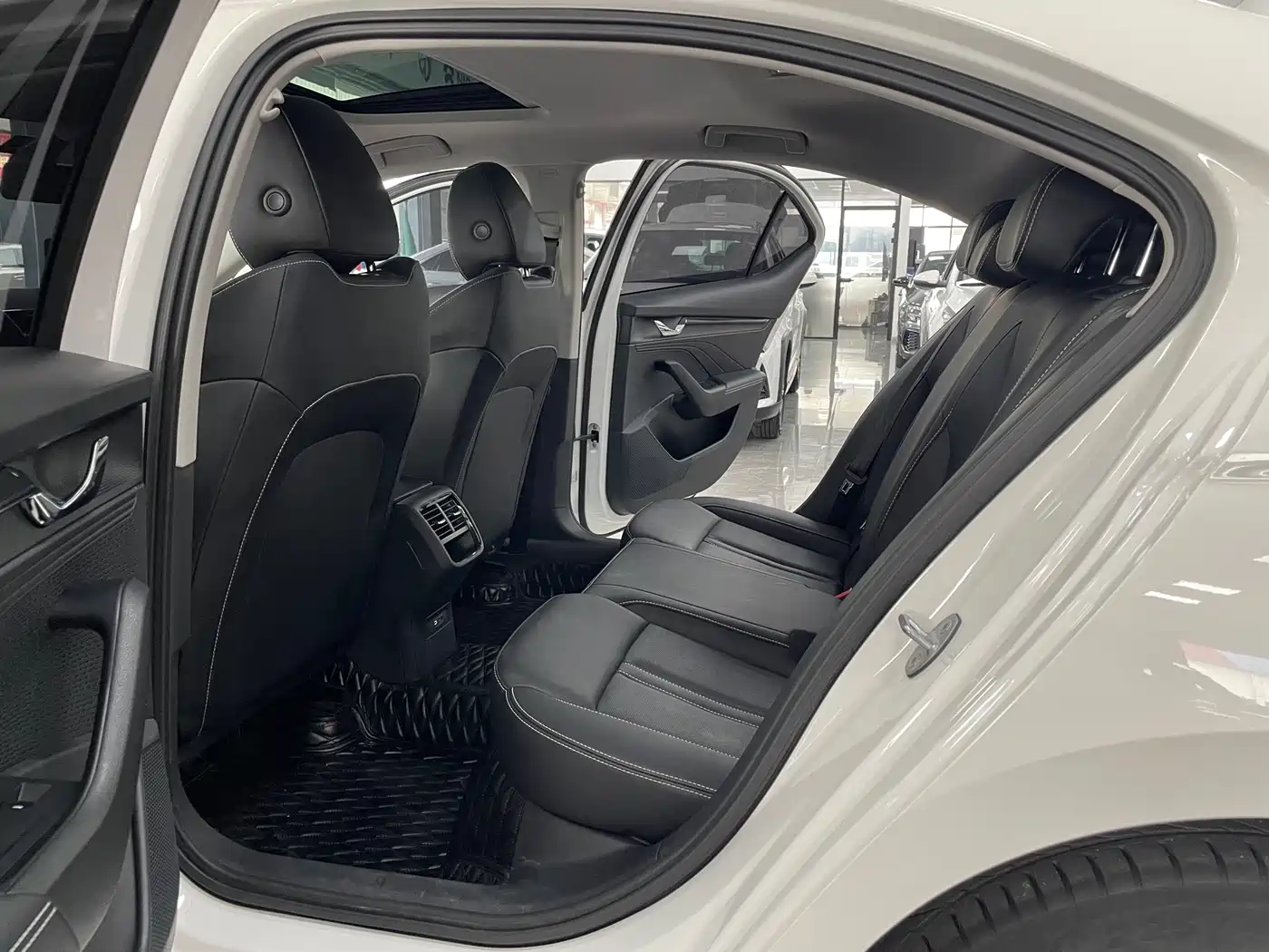 Škoda Octavia 2022 PRO TSI280 Premium Edition фото 6