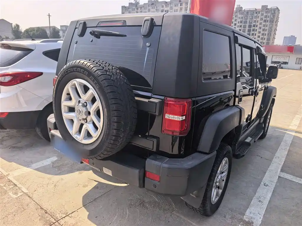 BAIC ORV Beijing Offroad BJ40 2016 Model 40L 2.0T Manual 4WD Premium фото 7