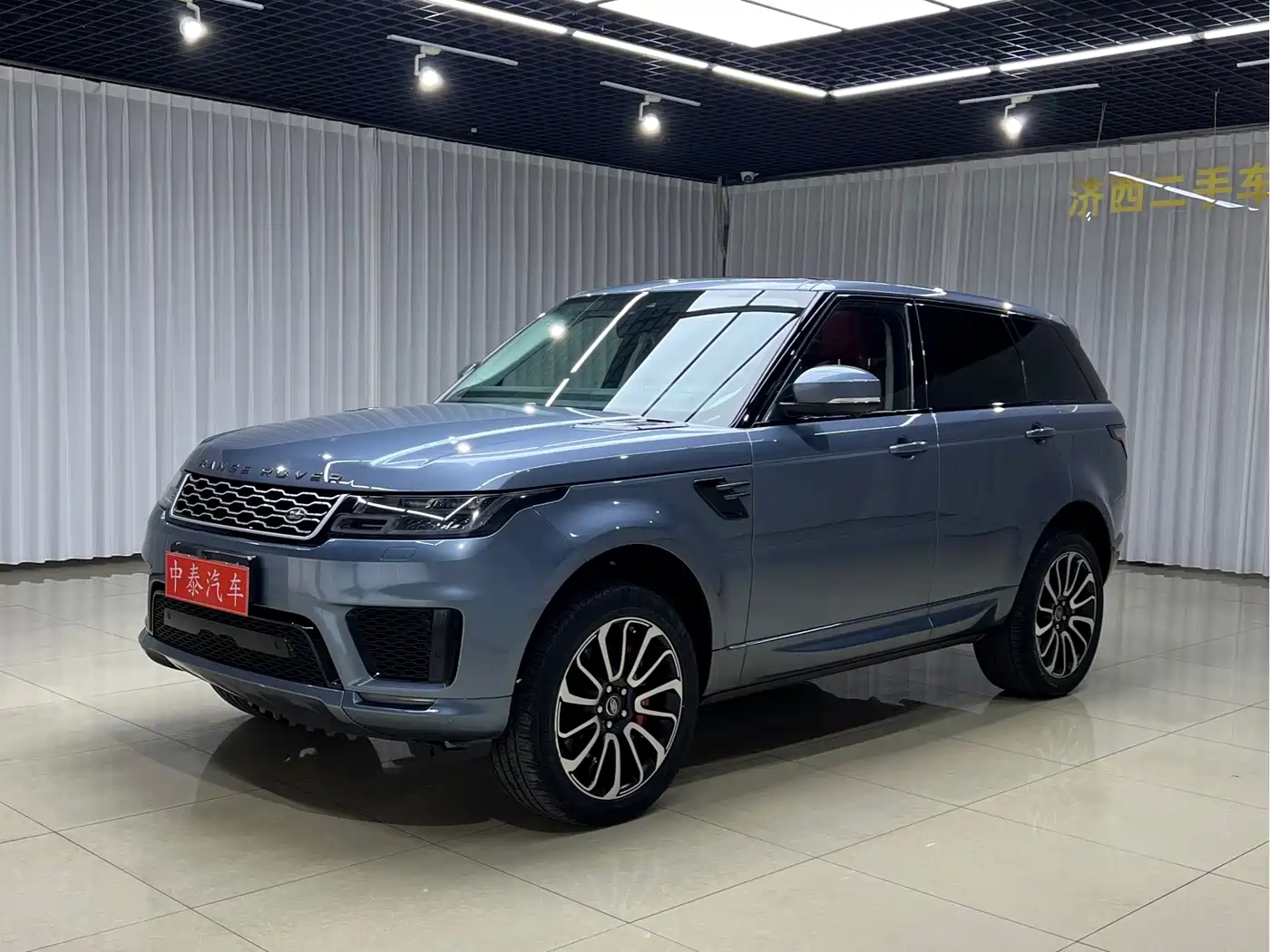 Фото 1 - Land Rover Range Rover Sport