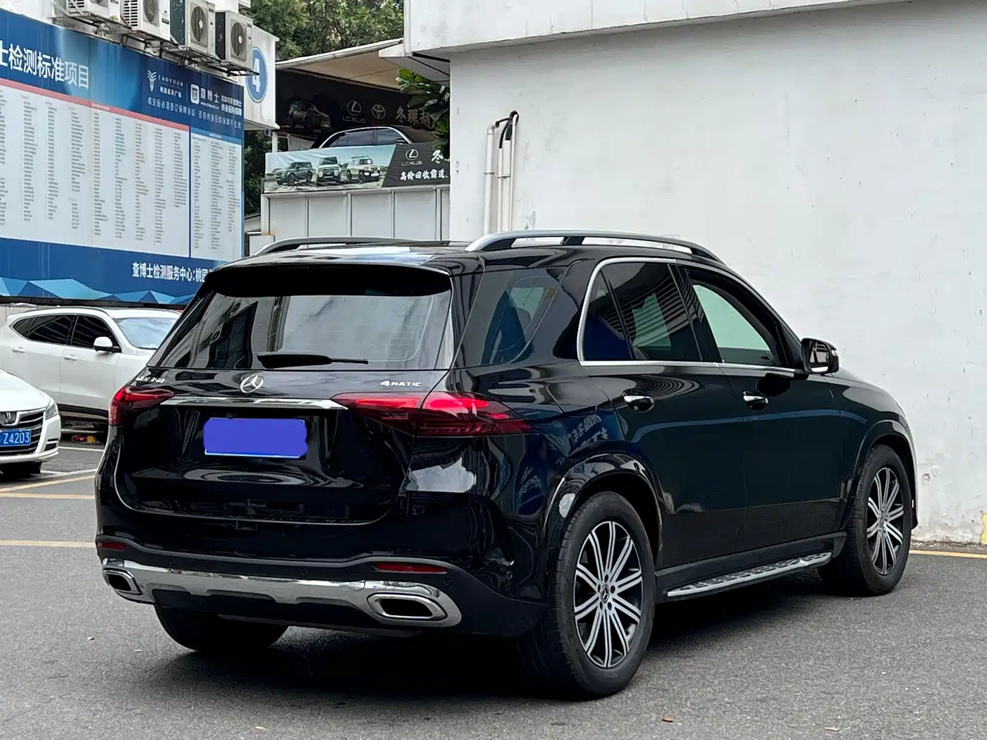 Mercedes-Benz GLE 2025 GLE 350 4MATIC Fashion фото 8