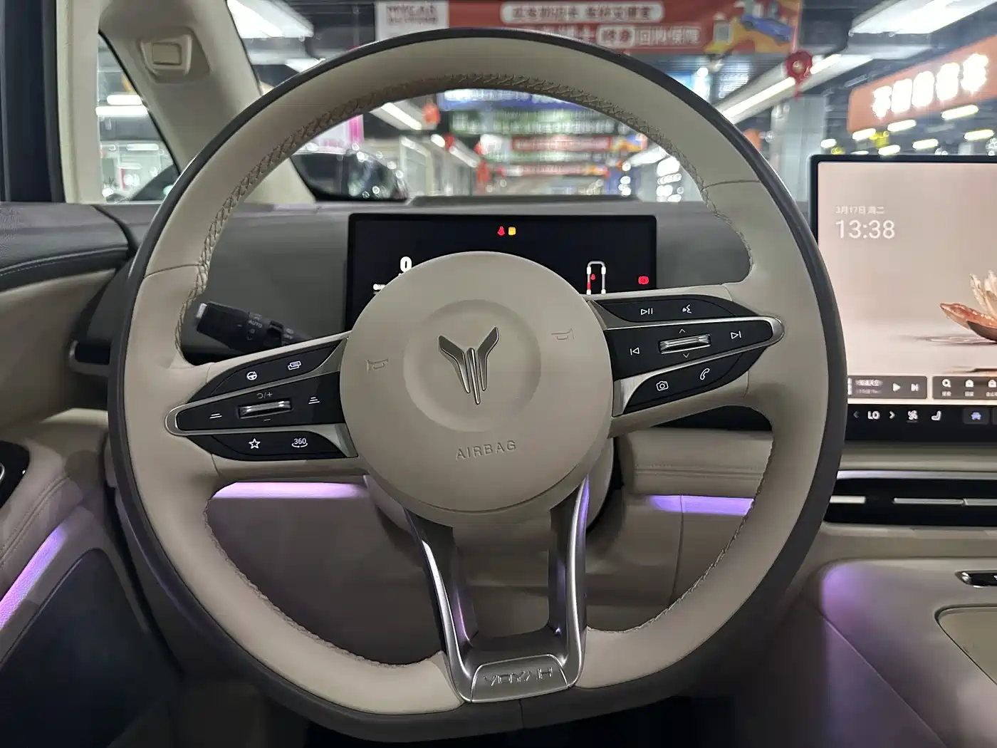Voyah Auto Voyah Dreamer 2025 PHEV AWD Flagship Kunpeng Edition фото 7