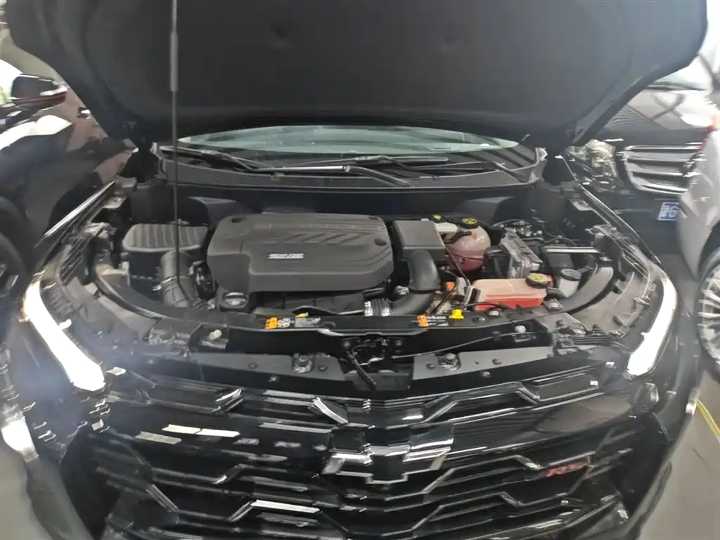 Chevrolet Equinox Plus 2024 102km RS Ultimate Edition фото 16