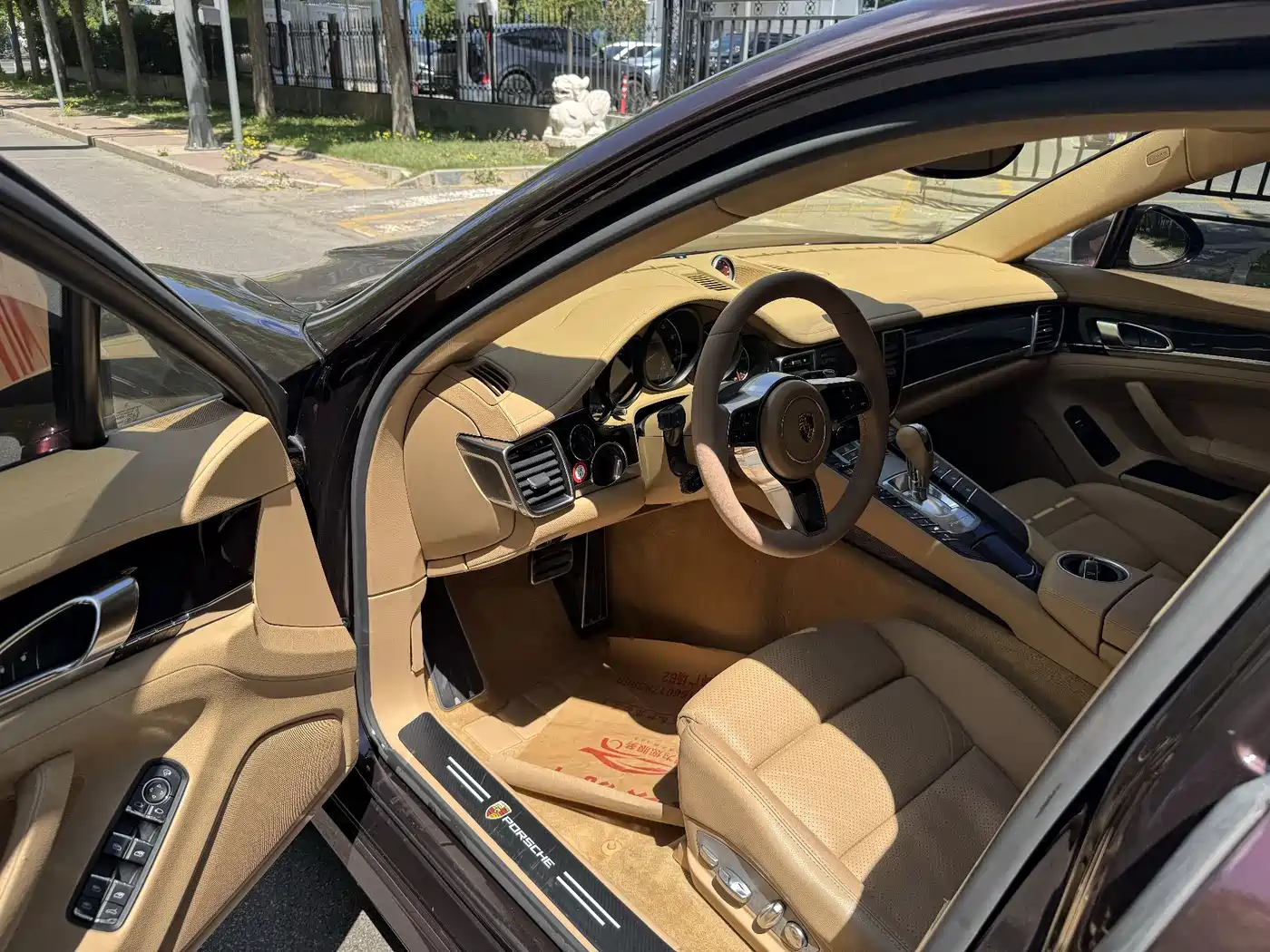 Porsche Panamera 2014 Panamera 4 3.0T фото 19