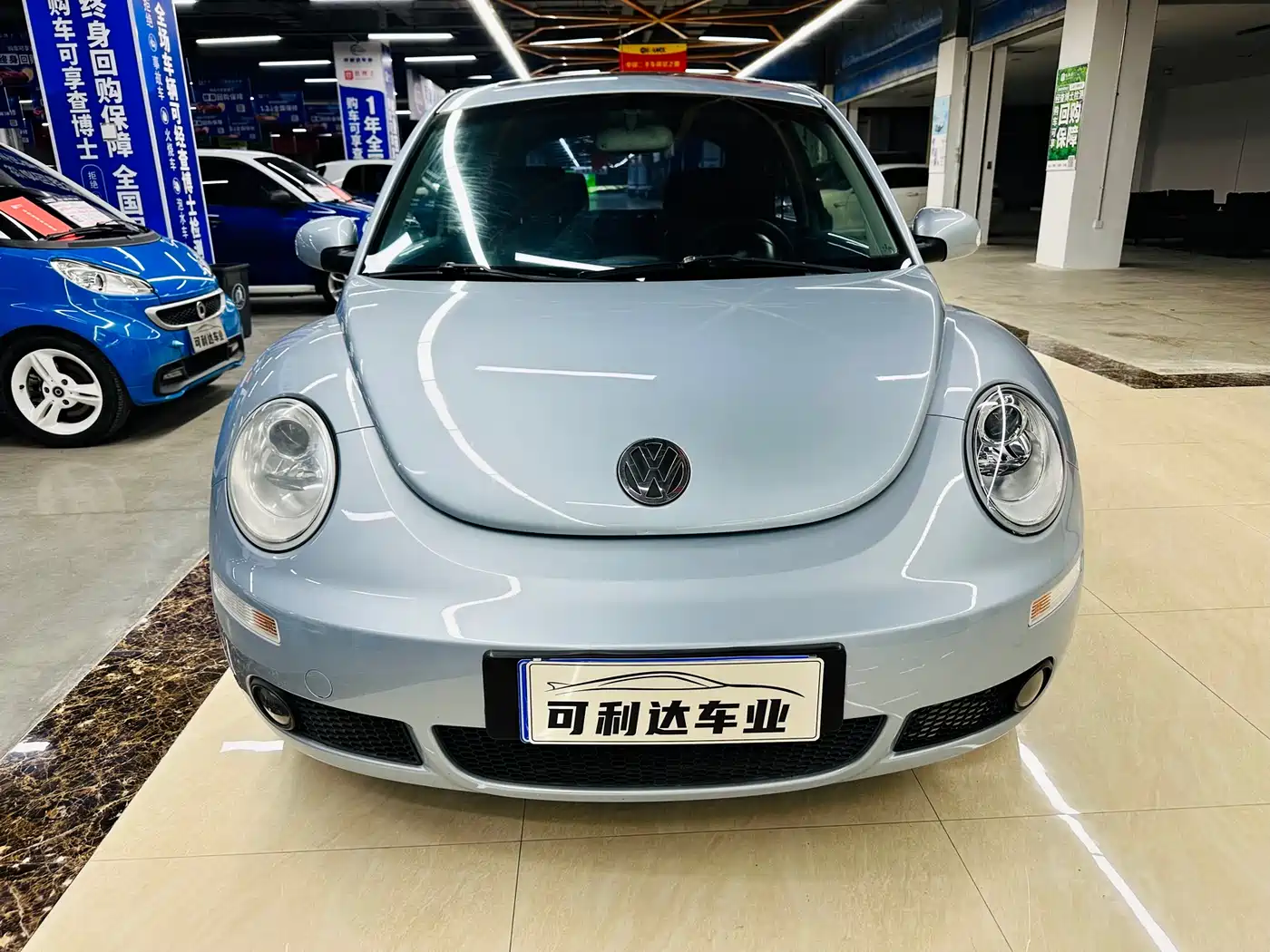 Volkswagen Beetle 2010 1.8T BlackOrange Luxury Edition фото 7