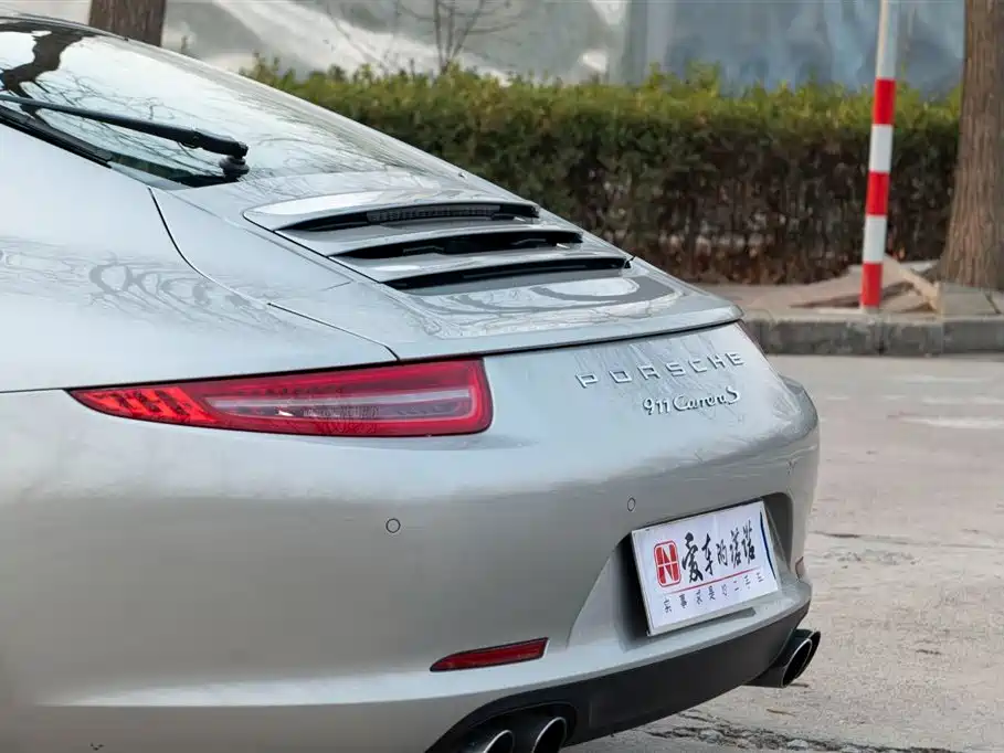 Porsche 911 2012 Carrera S 3.8L фото 13
