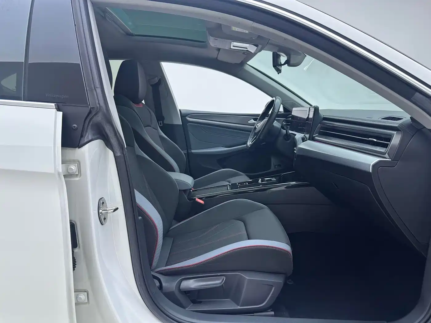 Volkswagen Lamando 2022 Lamando L 280TSI DSG Cool Edition фото 12