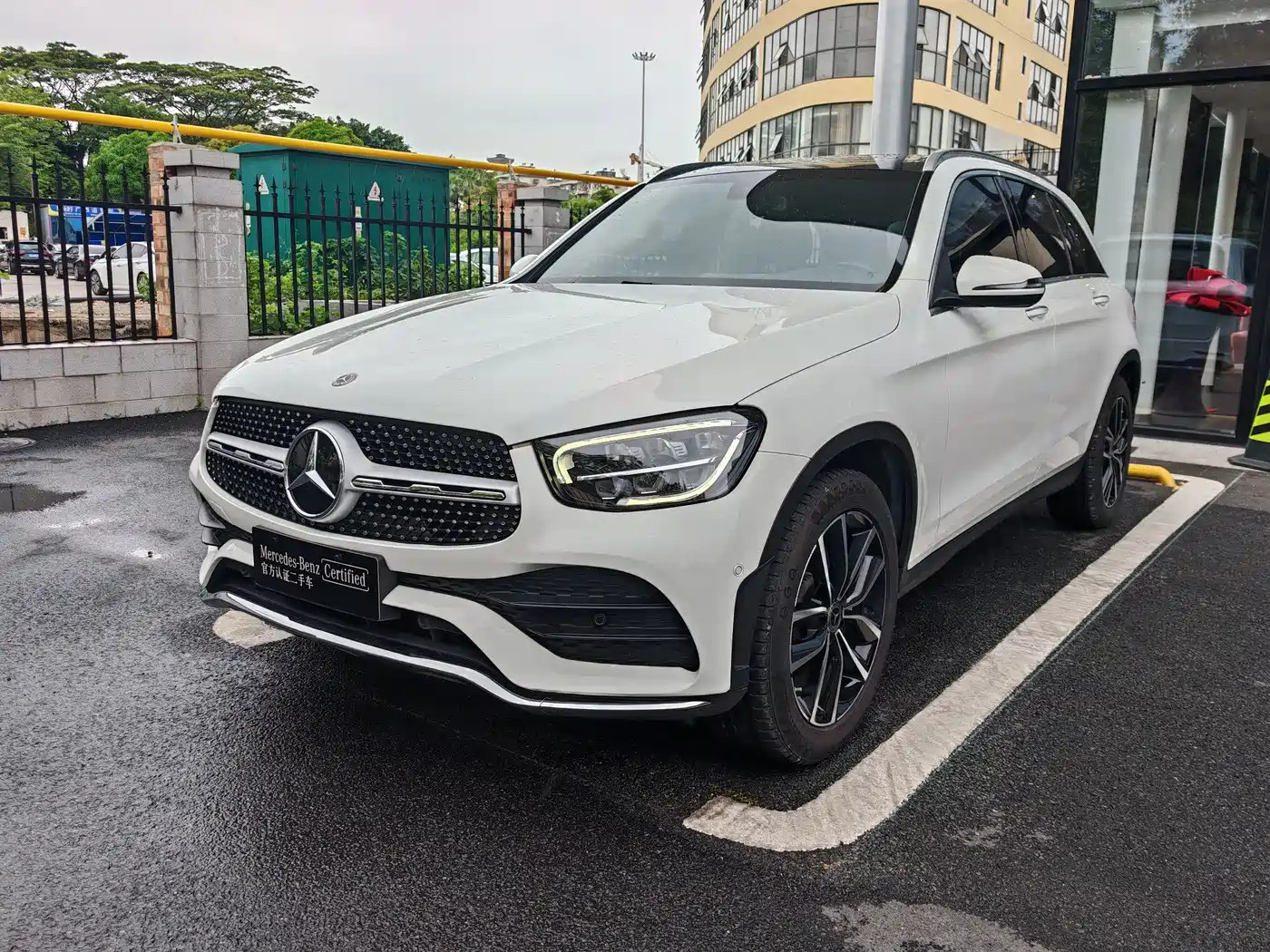 Mercedes-Benz GLC 2021 GLC 260 L 4MATIC Luxury