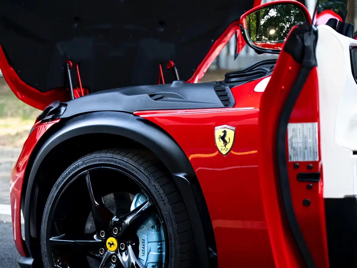 Ferrari Purosangue 2024 2023 6.5L V12